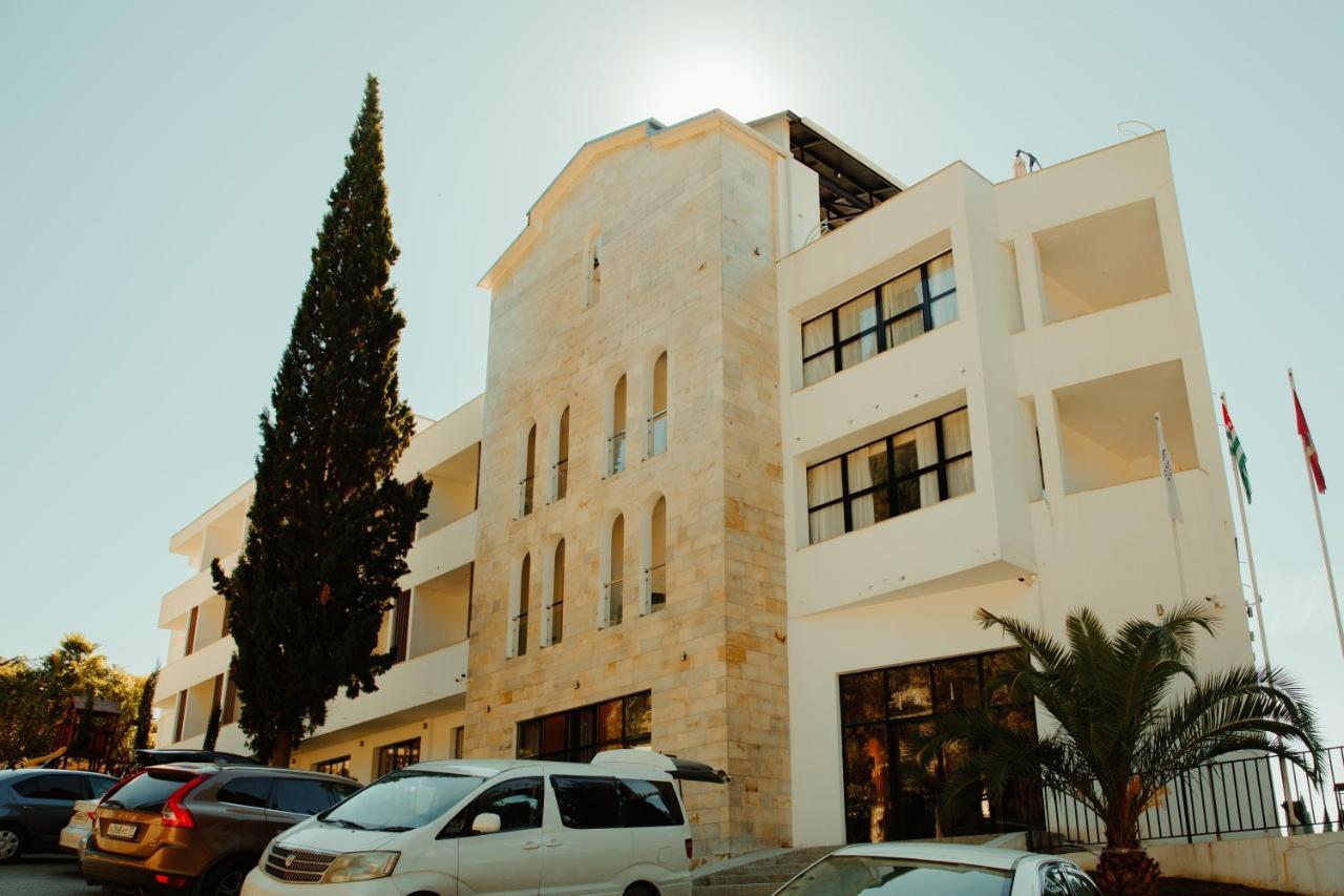 Abaash Hotel Afon New Athos Exterior photo